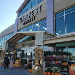 harvest market in champaign il